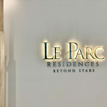 Le Parc Residences With Hotel Services キト エクステリア 写真