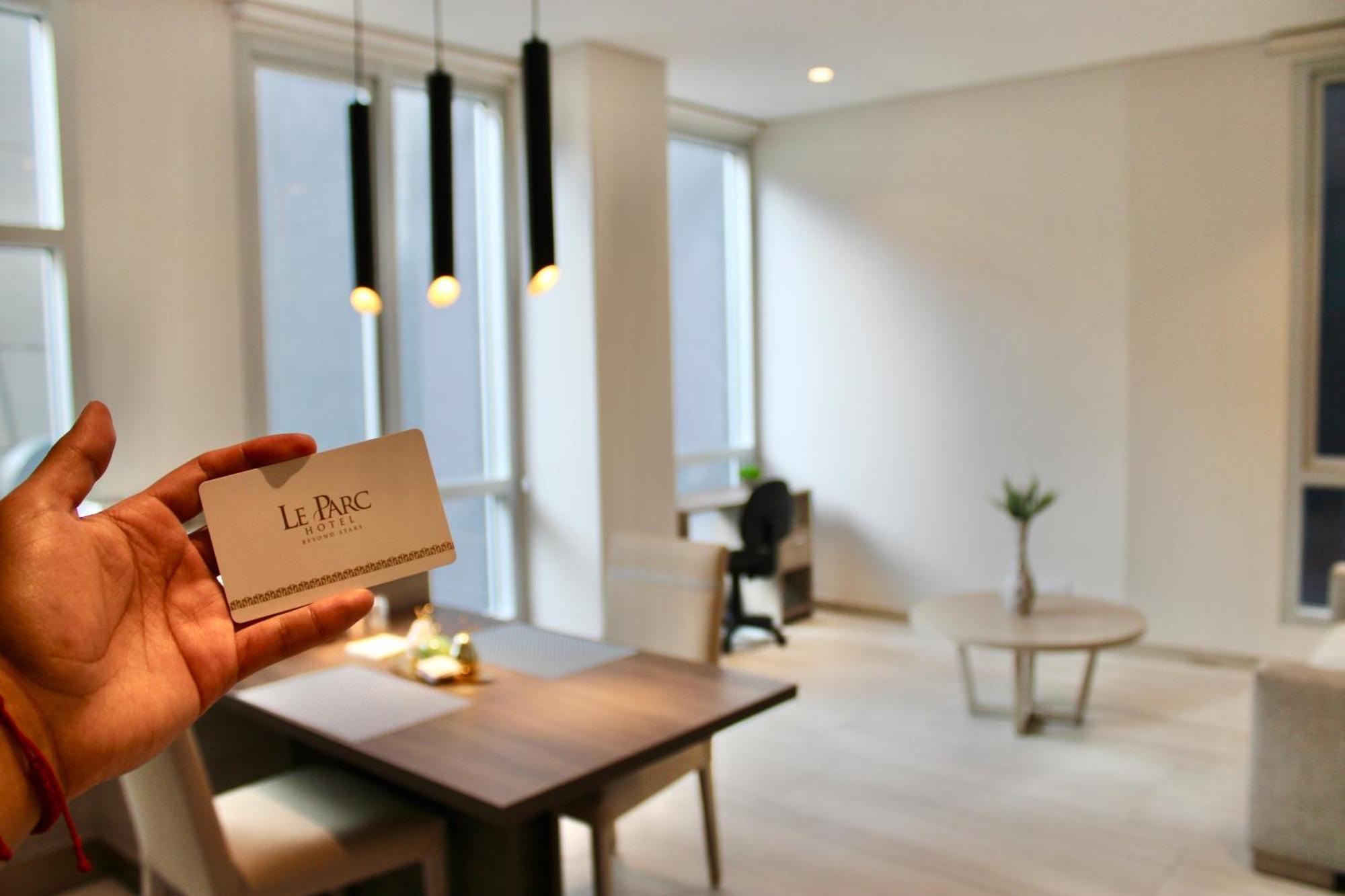 Le Parc Residences With Hotel Services キト エクステリア 写真